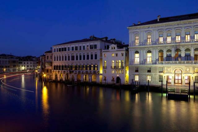 Villa Key Location Near Palazzo Grassi Venecia Exterior foto